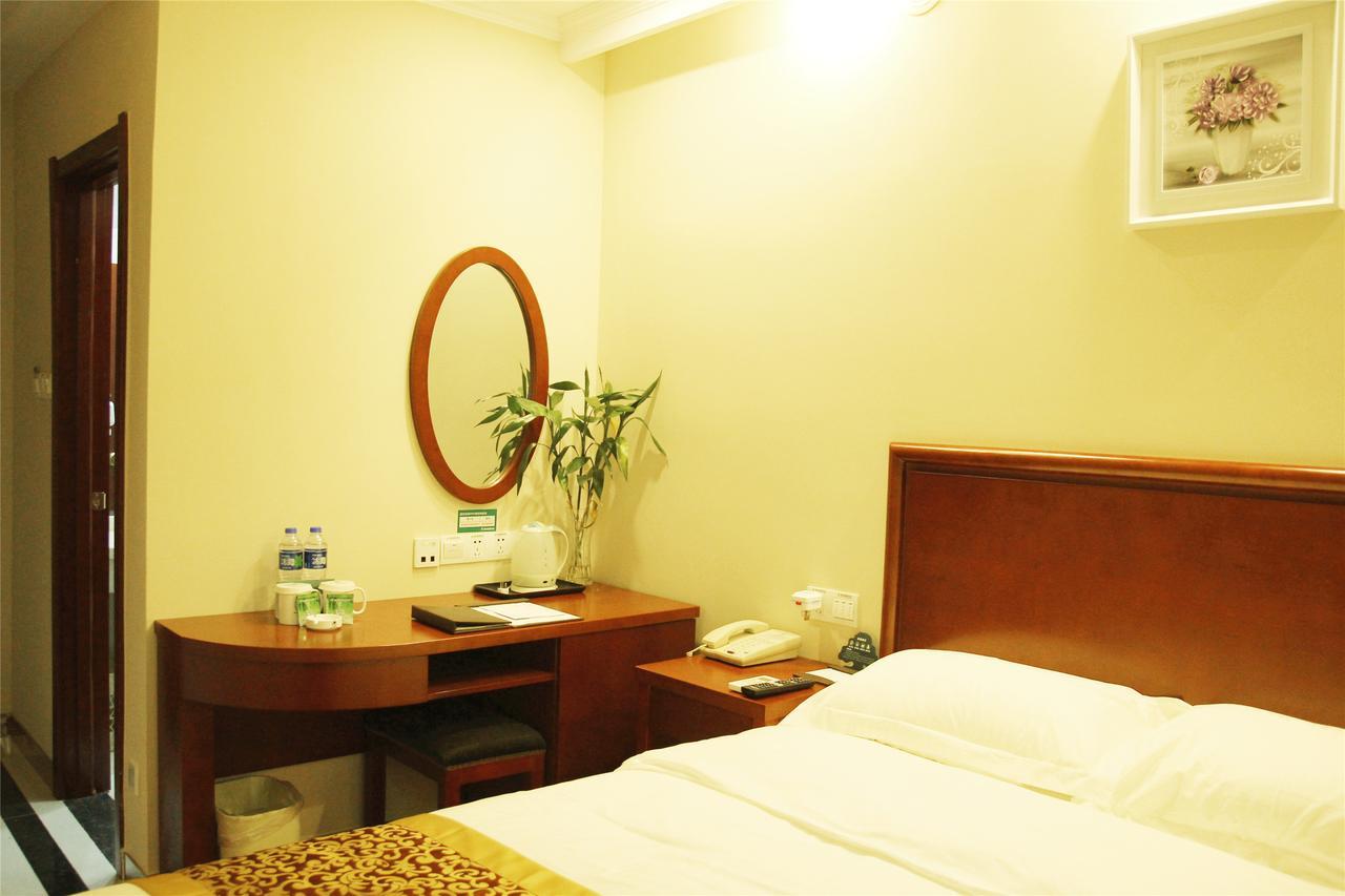 Greentree Inn Jiangxi Fuzhou Gandong Bridge Express Hotel Exterior foto
